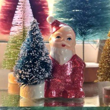 Nisser, Engle & Julefigure