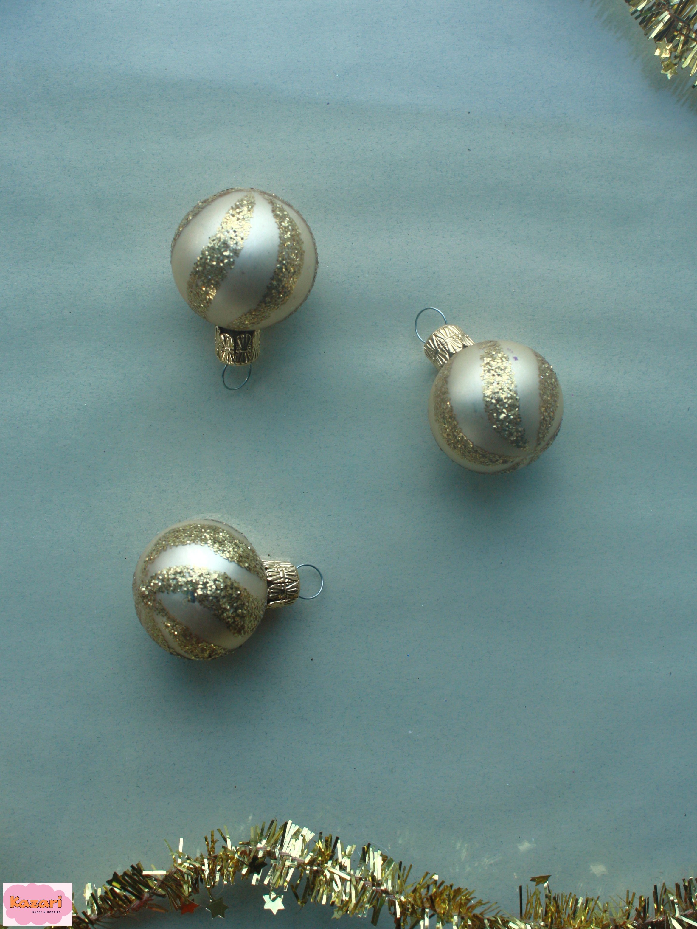 Glaskugler med guld glimmer